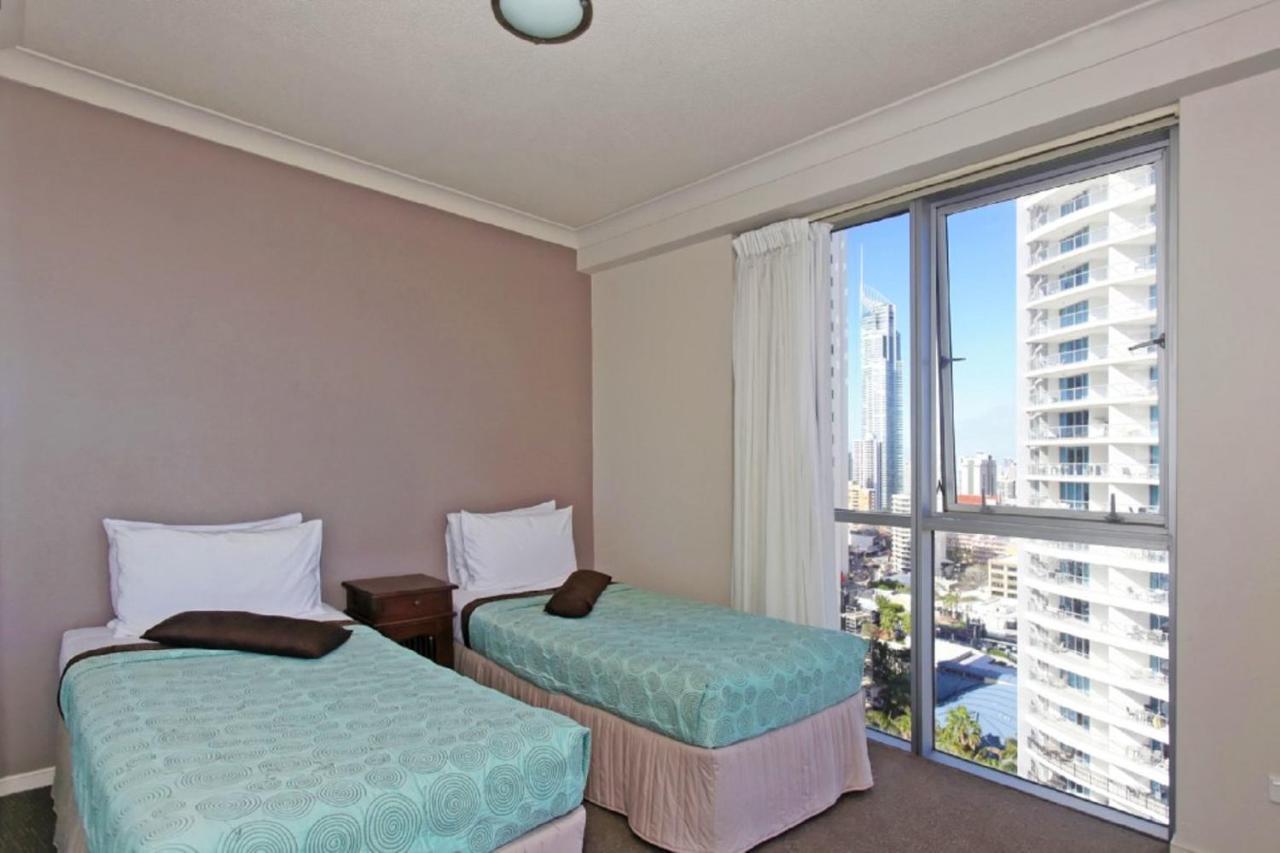 The Towers Of Chevron Renaissance - Holidays Gold Coast Kültér fotó
